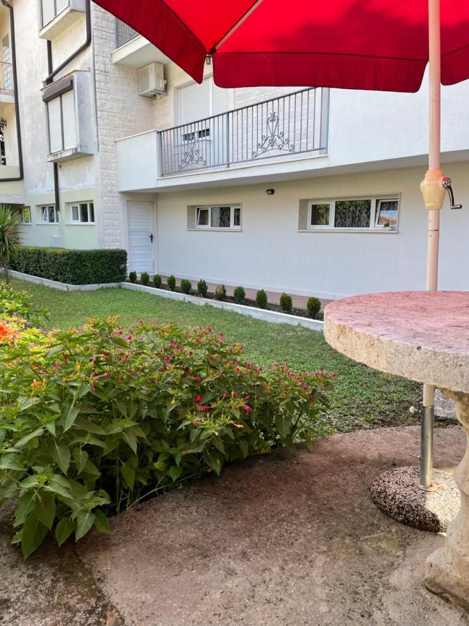 Apartment Garden Kotor Buitenkant foto